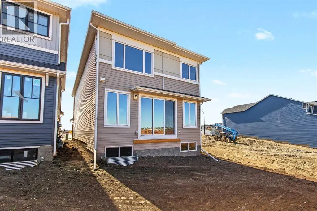 138 Silver Spruce Road SW