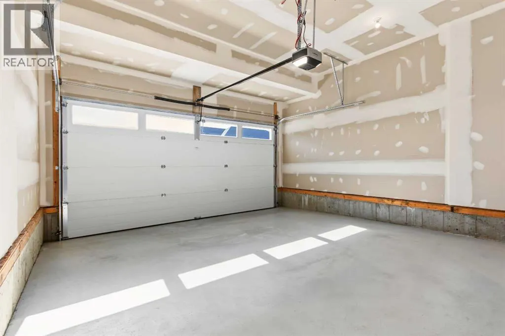 138 Silver Spruce Road SW