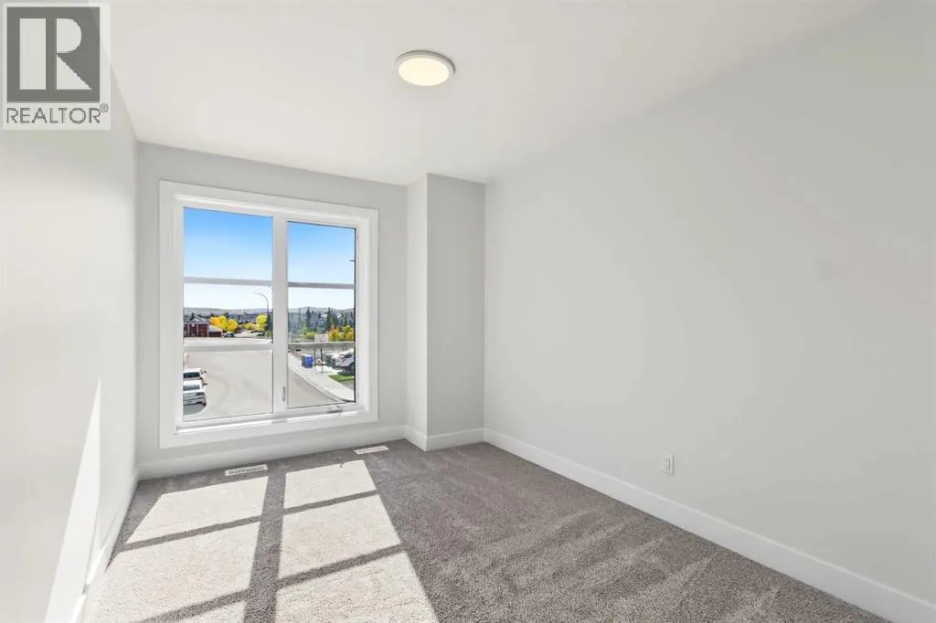 138 Silver Spruce Road SW