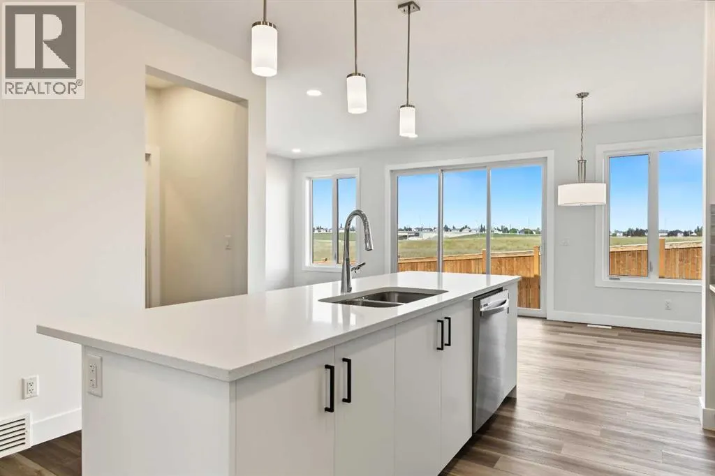 138 Silver Spruce Road SW
