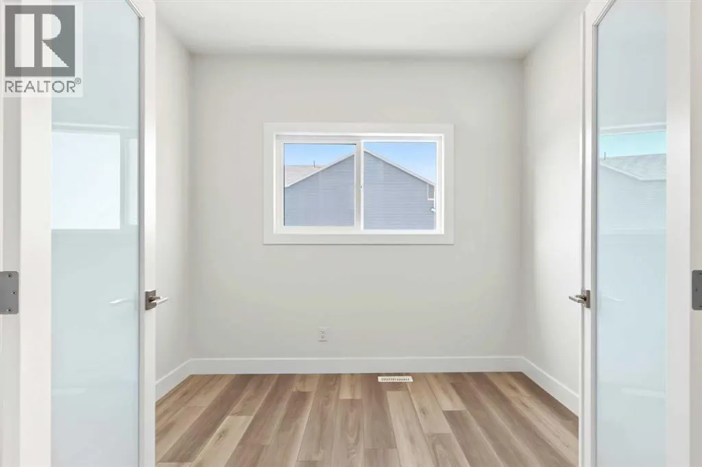 138 Silver Spruce Road SW