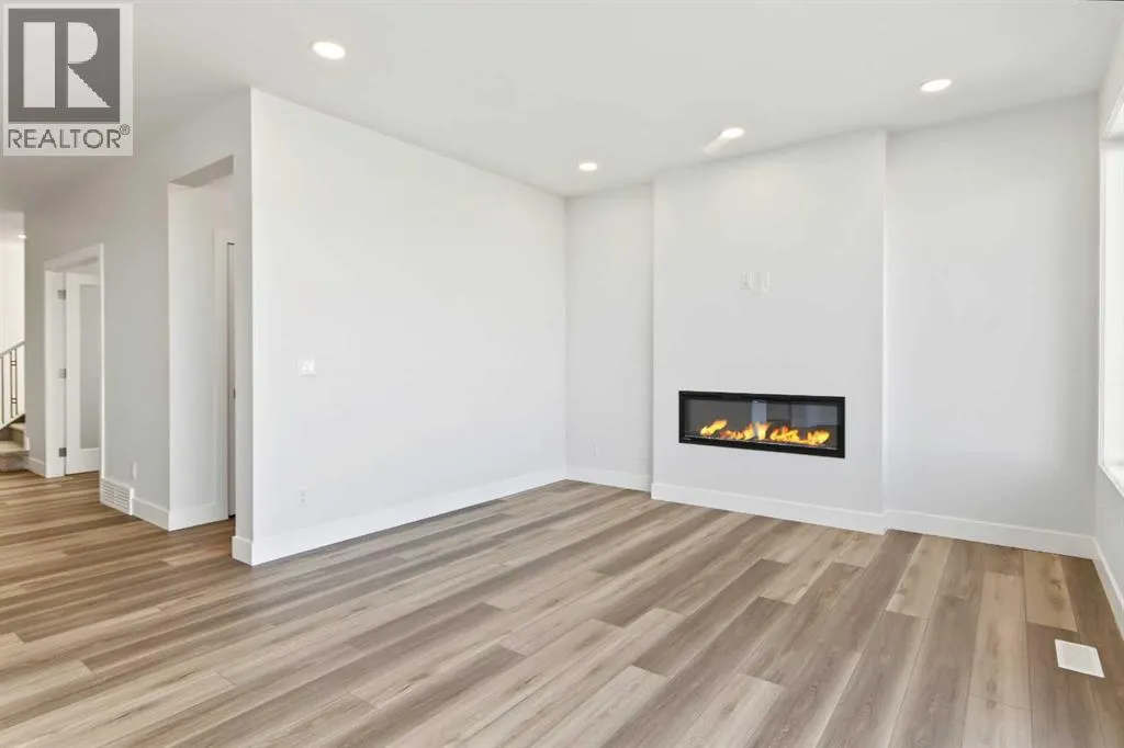 138 Silver Spruce Road SW