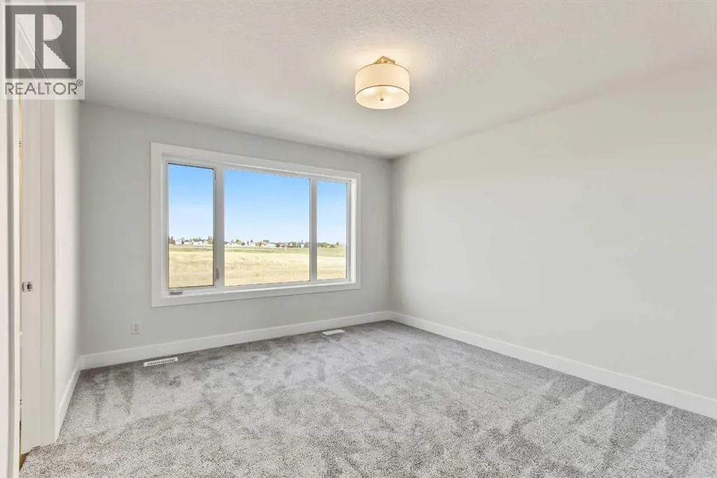 138 Silver Spruce Road SW
