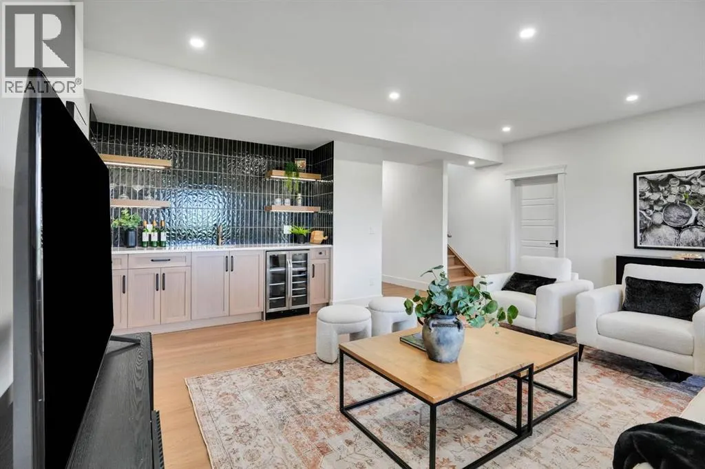952 SOUTH SHORE Terrace