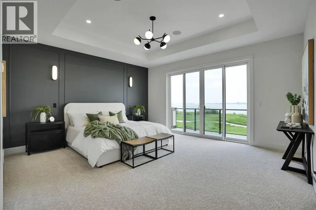 952 SOUTH SHORE Terrace