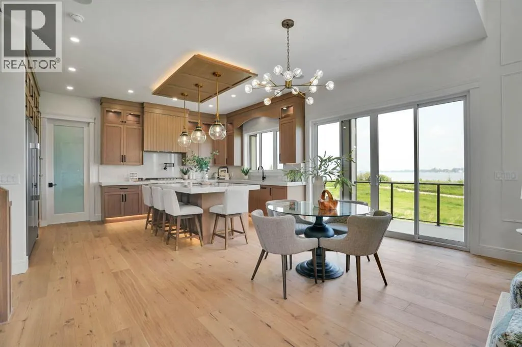 952 SOUTH SHORE Terrace