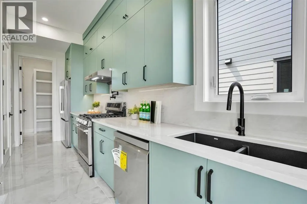 952 SOUTH SHORE Terrace