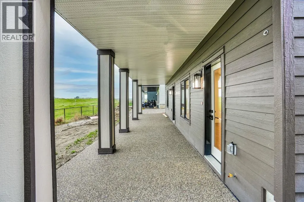 952 SOUTH SHORE Terrace