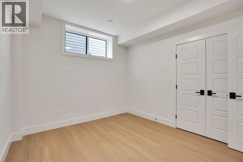 952 SOUTH SHORE Terrace