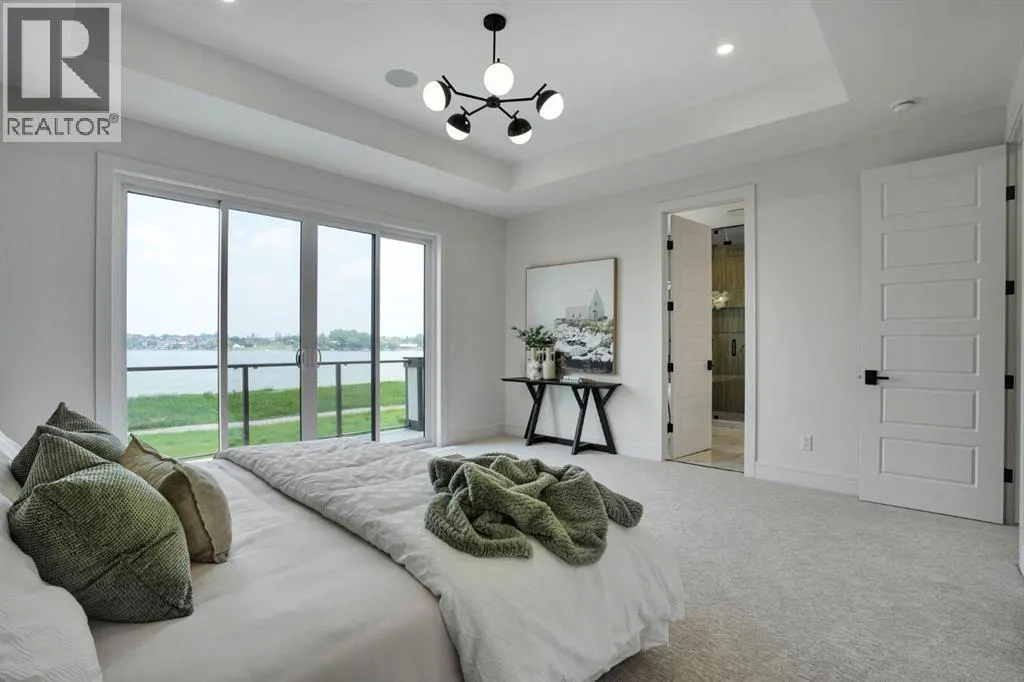 952 SOUTH SHORE Terrace