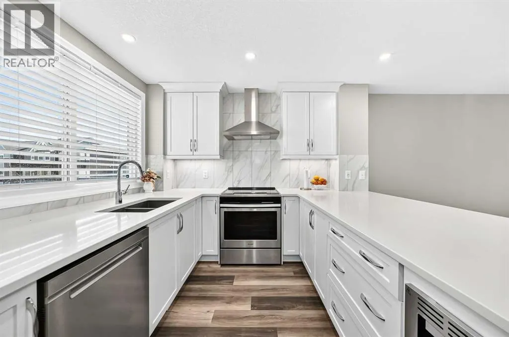 207 Legacy Glen Way SE