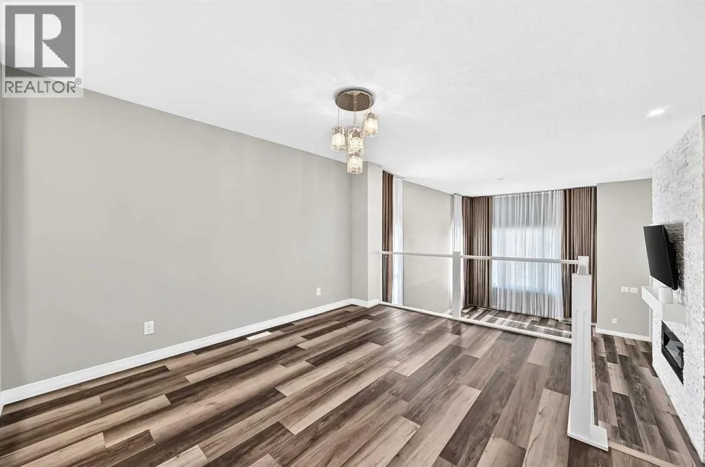 207 Legacy Glen Way SE