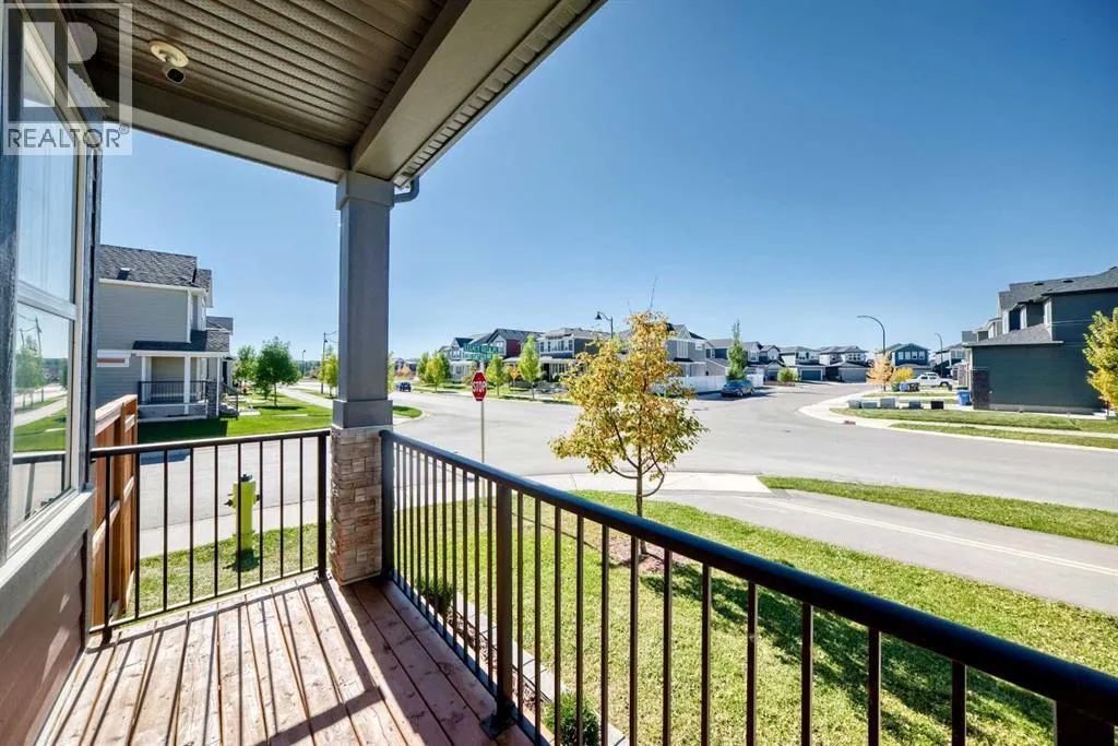 207 Legacy Glen Way SE