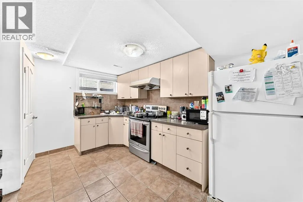 115 Whitehorn Road NE