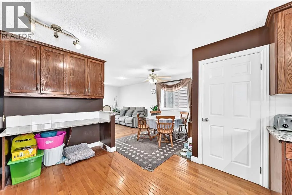 115 Whitehorn Road NE