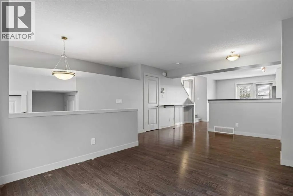 57 Aspen Hills Terrace SW