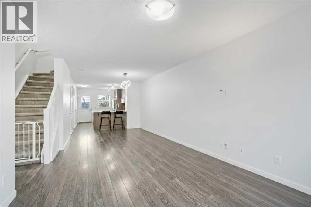 111 Auburn Bay Street SE