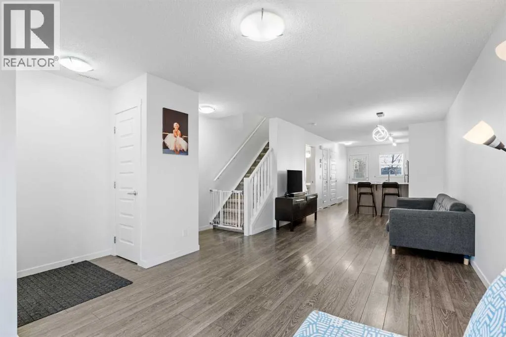 111 Auburn Bay Street SE