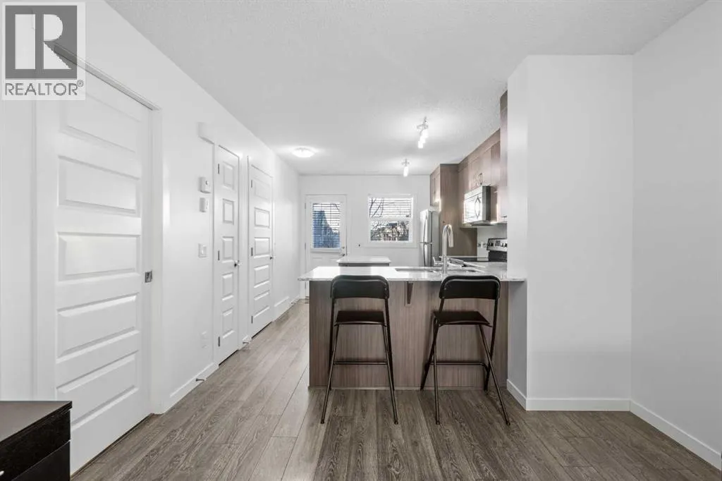111 Auburn Bay Street SE