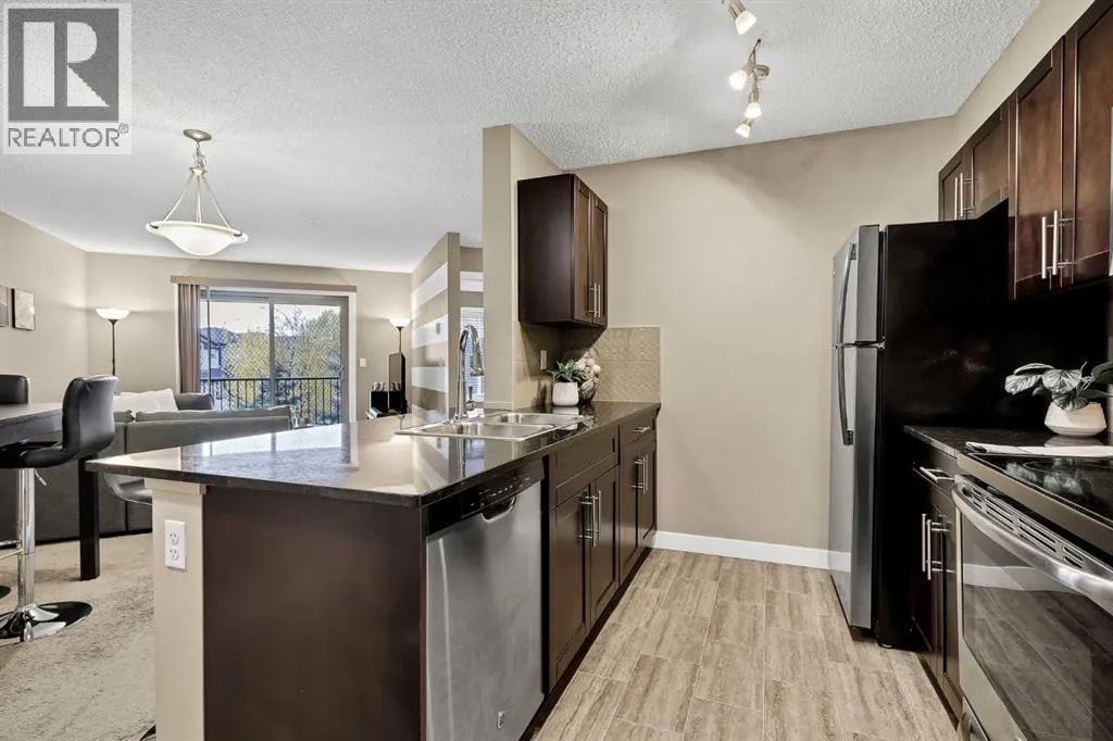 209, 15 Saddlestone Way NE