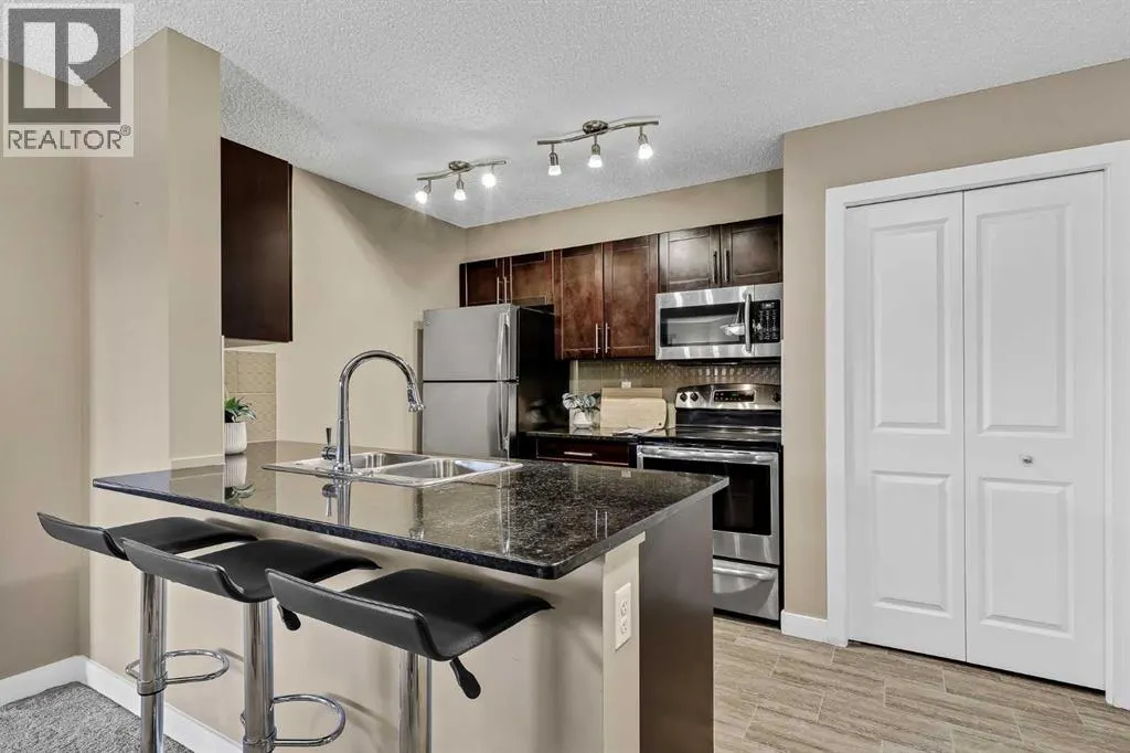 209, 15 Saddlestone Way NE