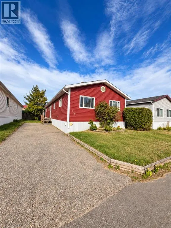 128 Grandview Crescent
