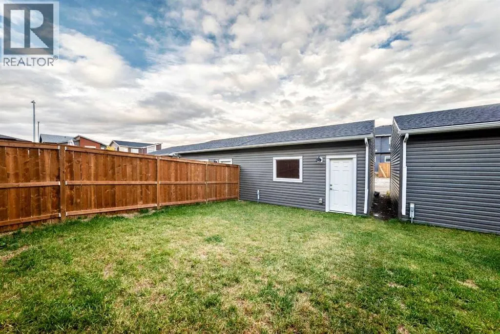 107 Cornerstone Path NE