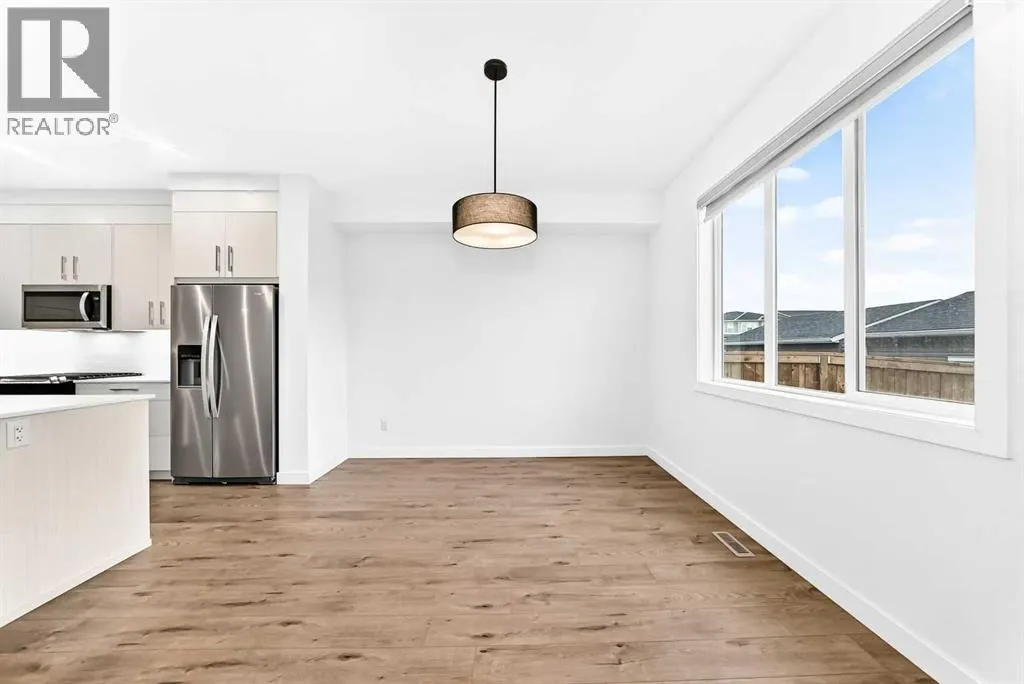 107 Cornerstone Path NE