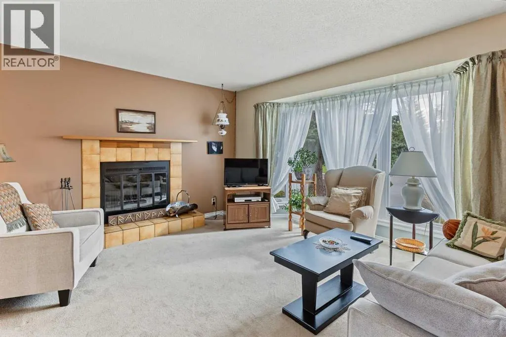 148 Marwood Circle NE