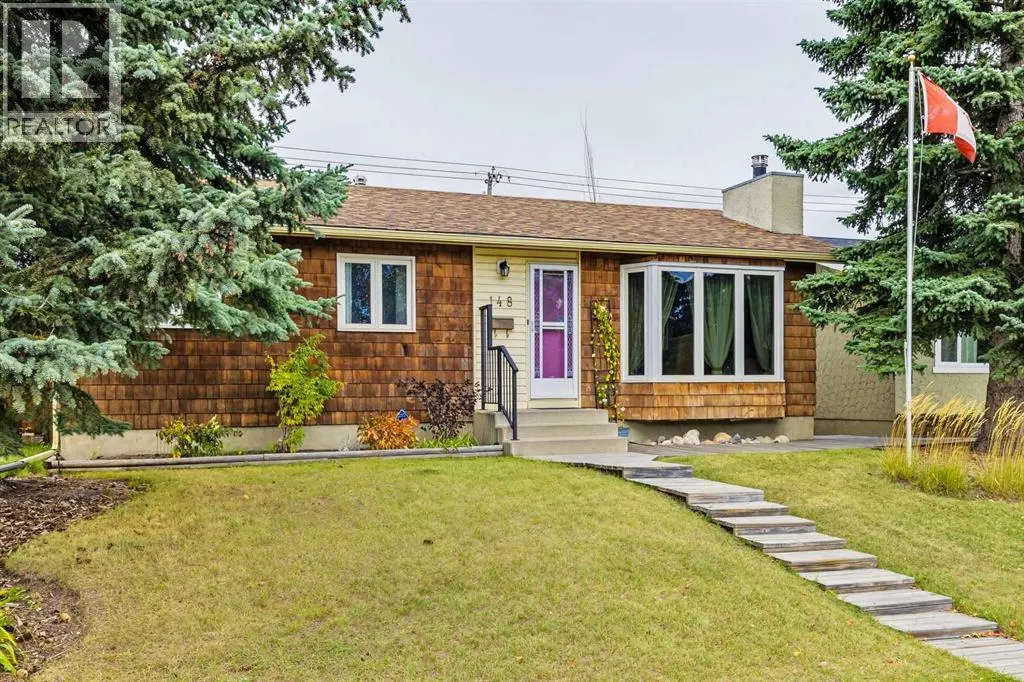 148 Marwood Circle NE