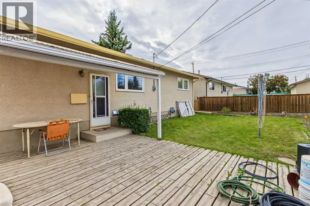 148 Marwood Circle NE