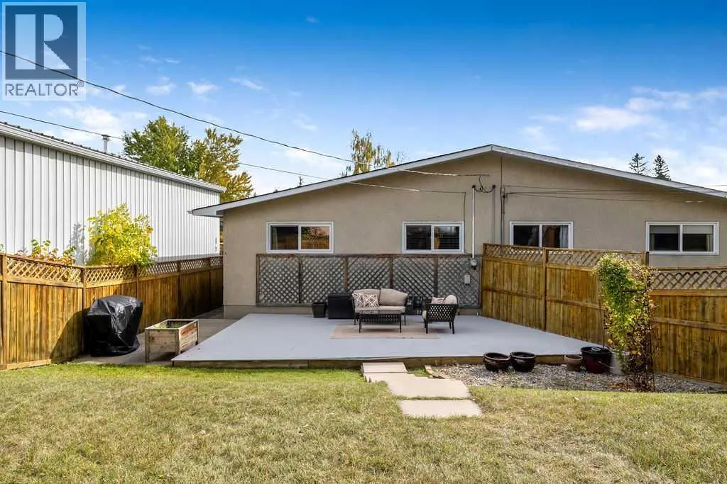 218A Allan Crescent SE
