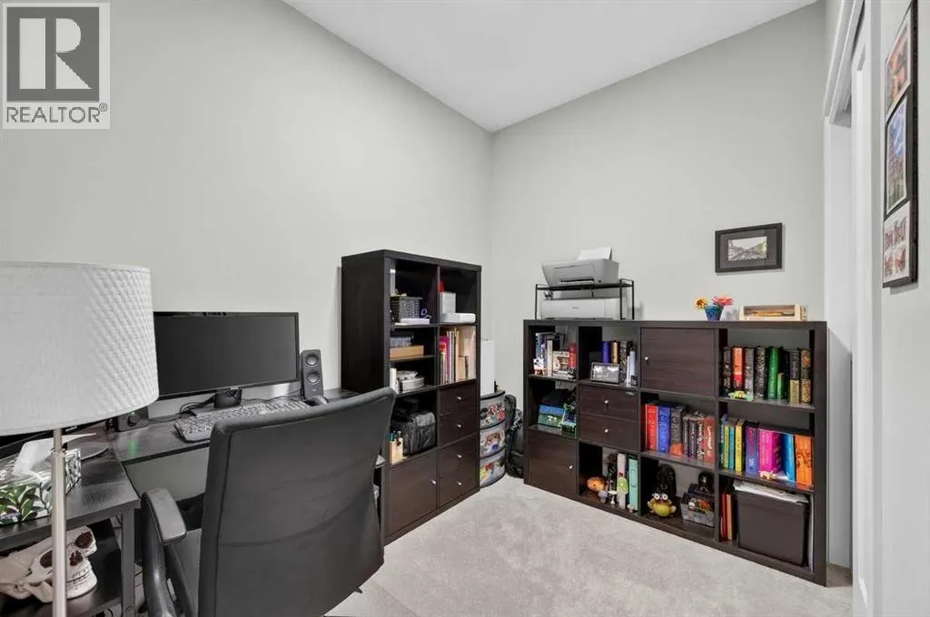 206, 700 Shawnee Square SW