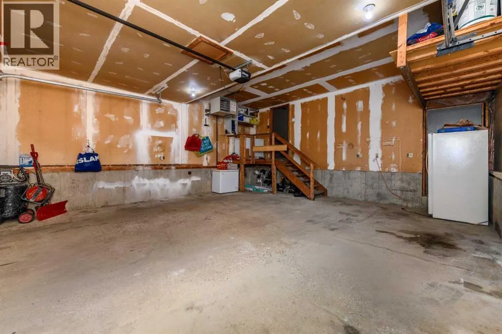 119 Pasadena Green NE
