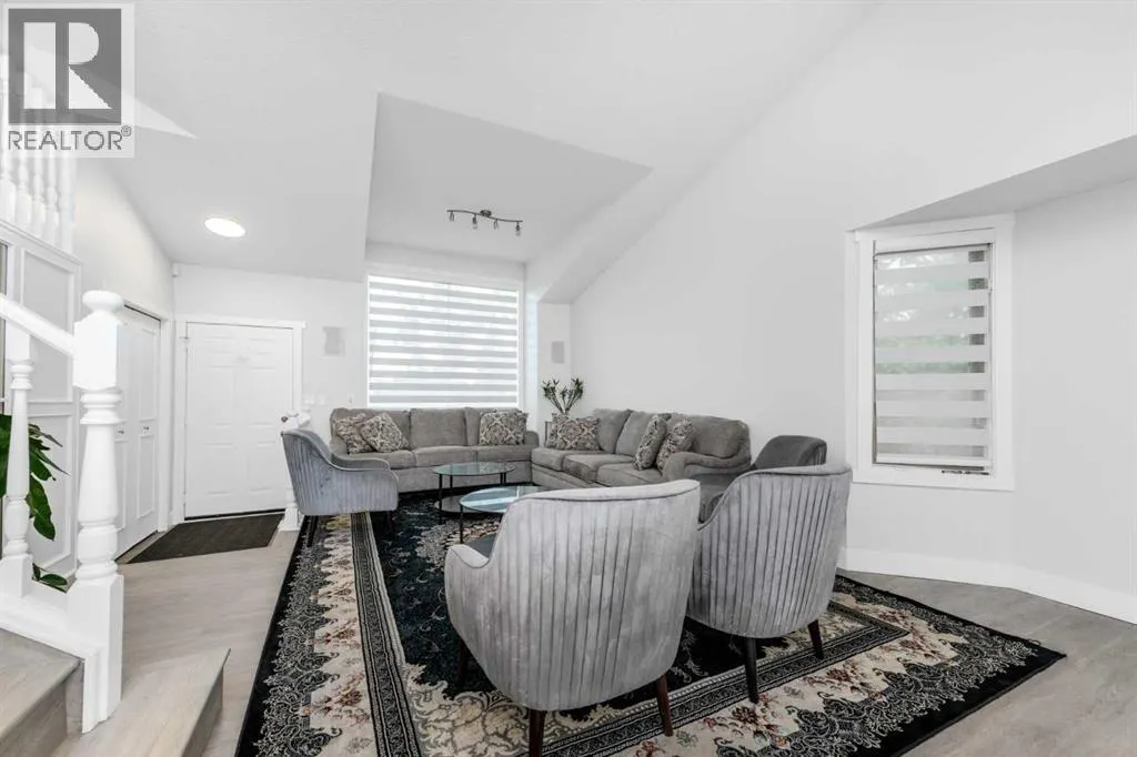 119 Pasadena Green NE