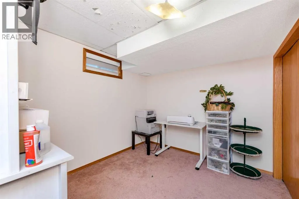 119 Pasadena Green NE