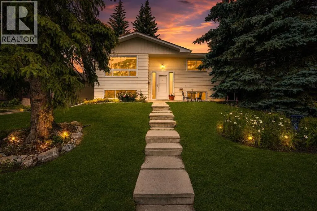 5212 Valiant Drive NW