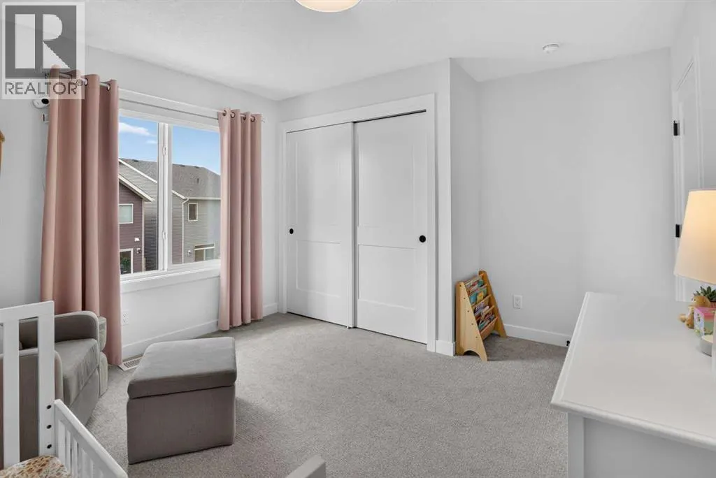 117 Legacy Glen Crescent SE
