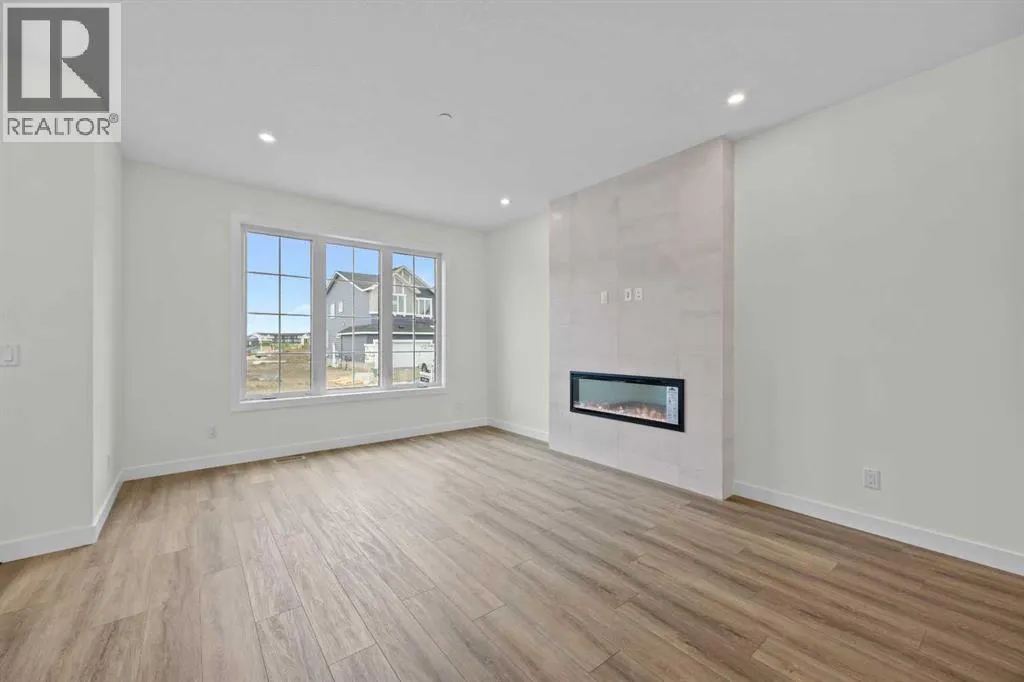 41 Hotchkiss Gardens SE