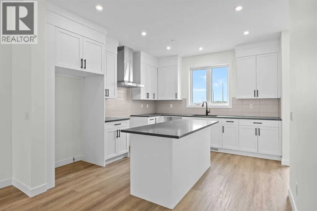 41 Hotchkiss Gardens SE