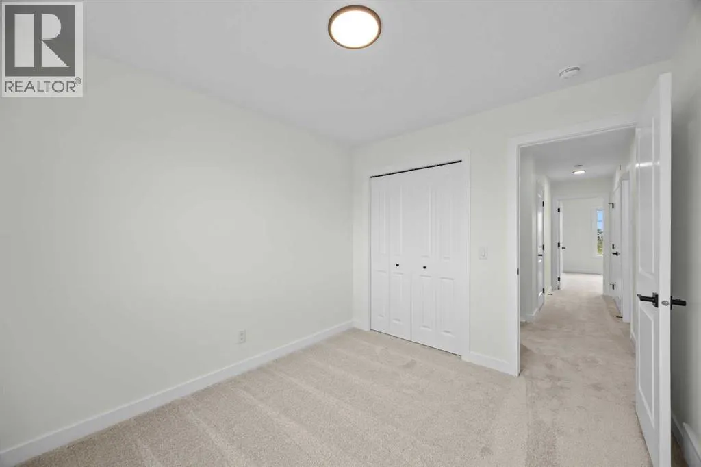 41 Hotchkiss Gardens SE