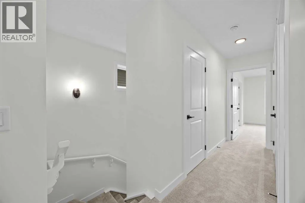 41 Hotchkiss Gardens SE