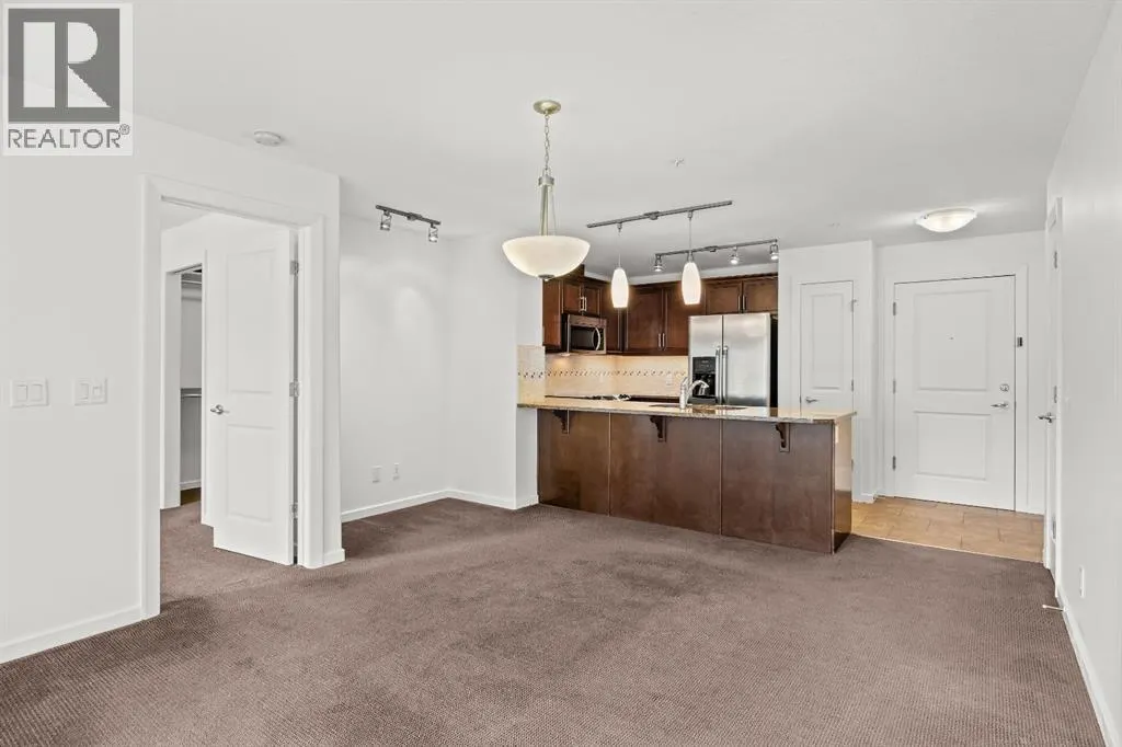 1211, 310 Mckenzie Towne Gate SE