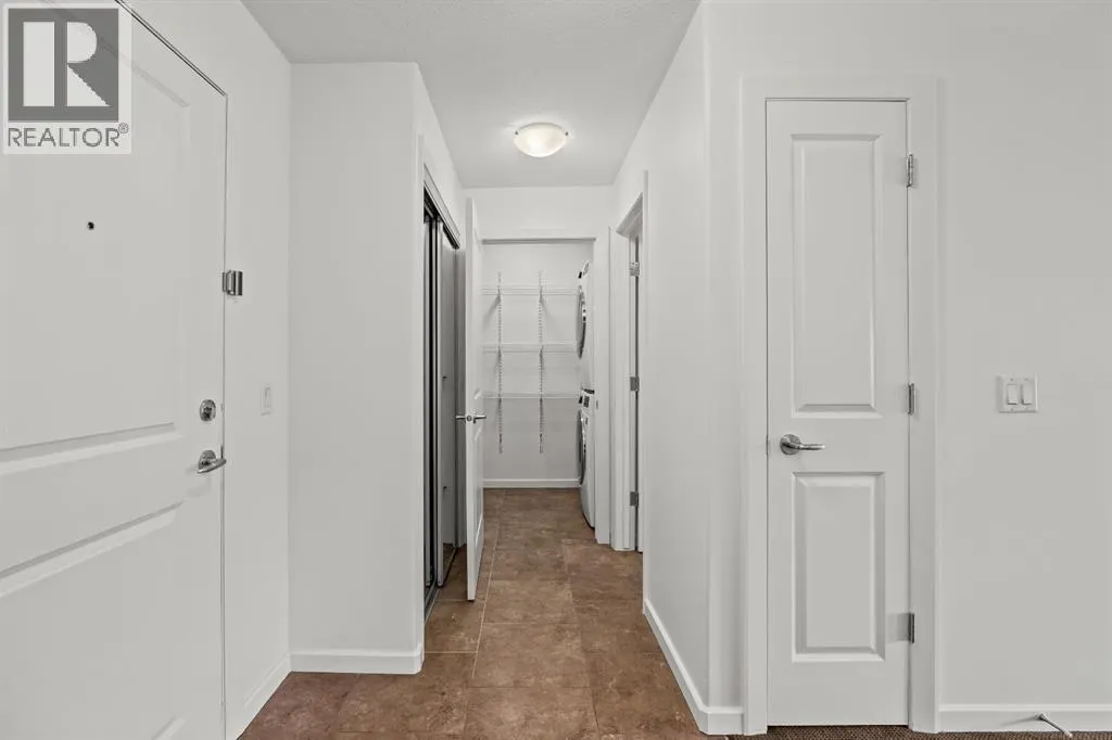 1211, 310 Mckenzie Towne Gate SE
