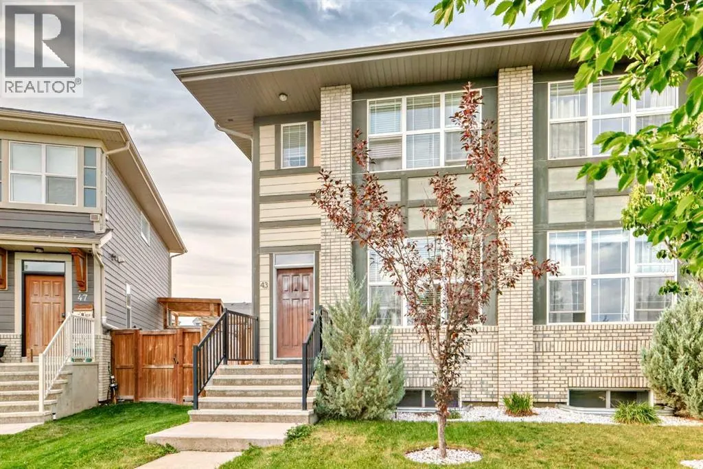 43 Masters Square SE