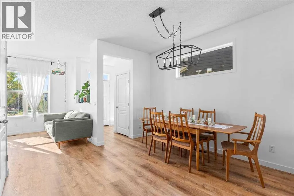 43 Masters Square SE