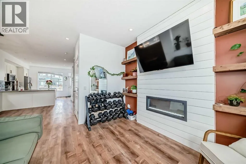 43 Masters Square SE