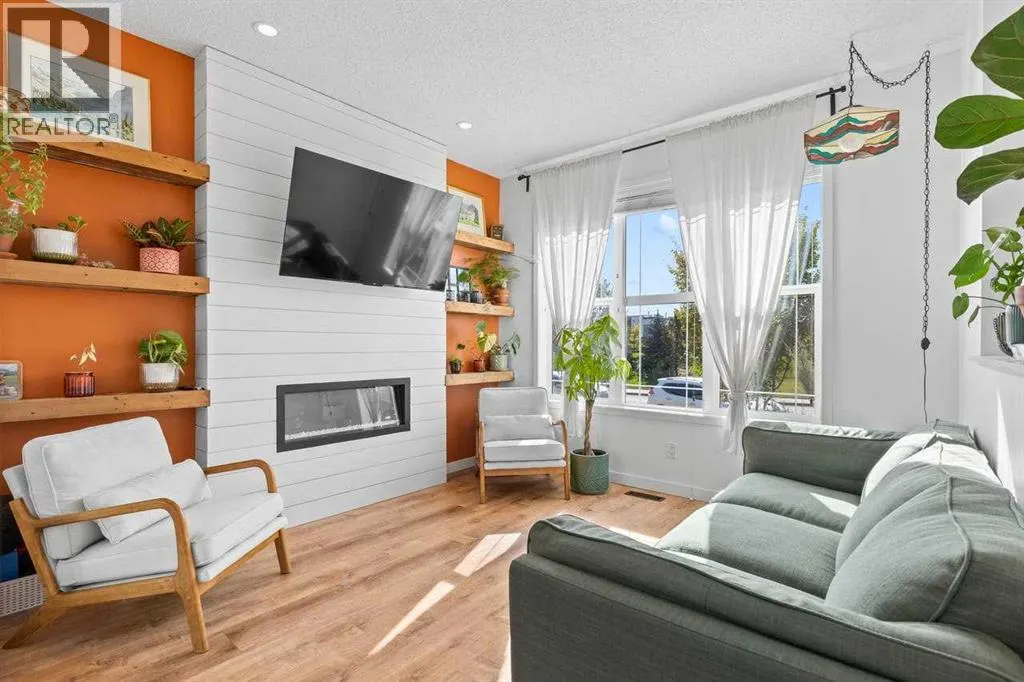 43 Masters Square SE