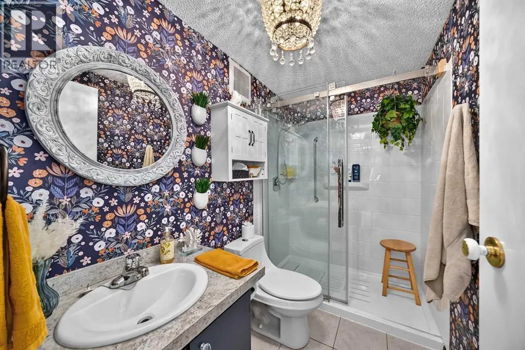3221 Burroughs Manor NE