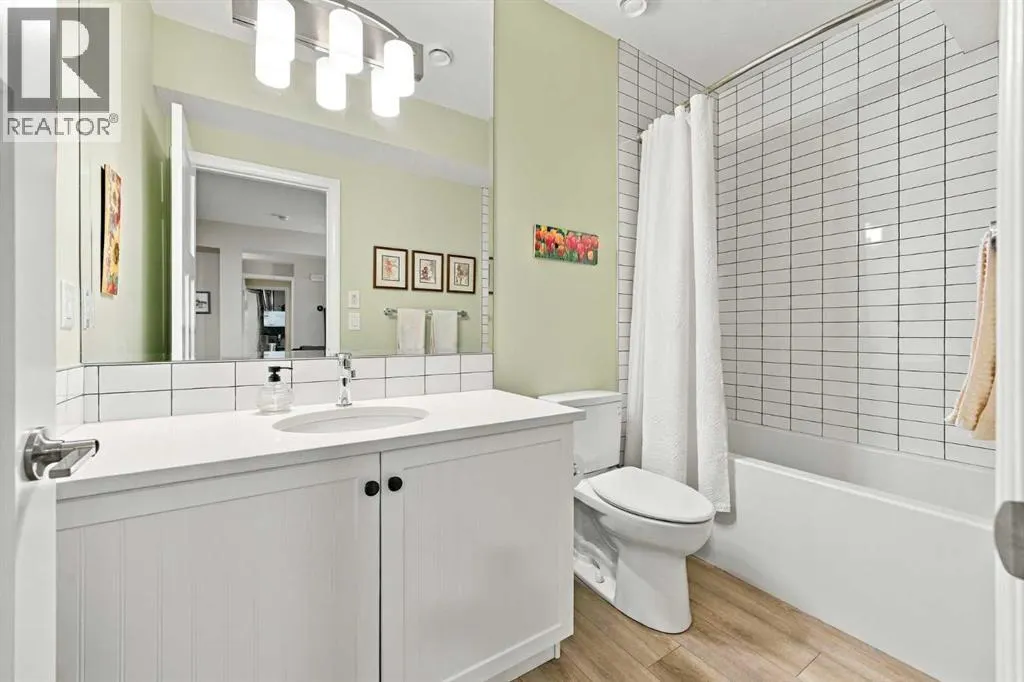 1911 Mahogany Boulevard SE